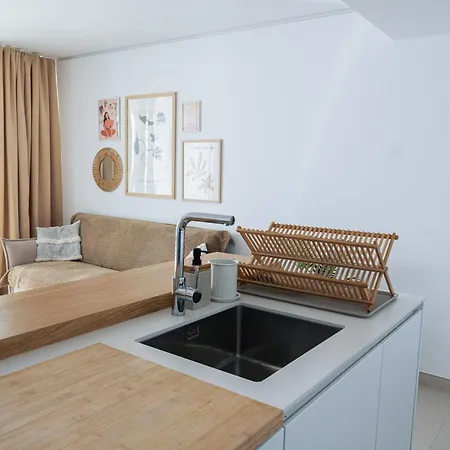 Panoramic Seaview Penthouse The Wave شقة