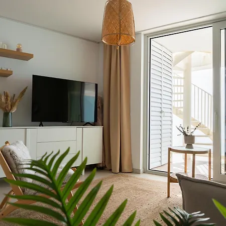 Panoramic Seaview Penthouse The Wave 公寓 丰希罗拉