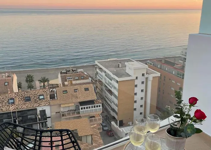 Panoramic Seaview Penthouse The Wave Apartment *